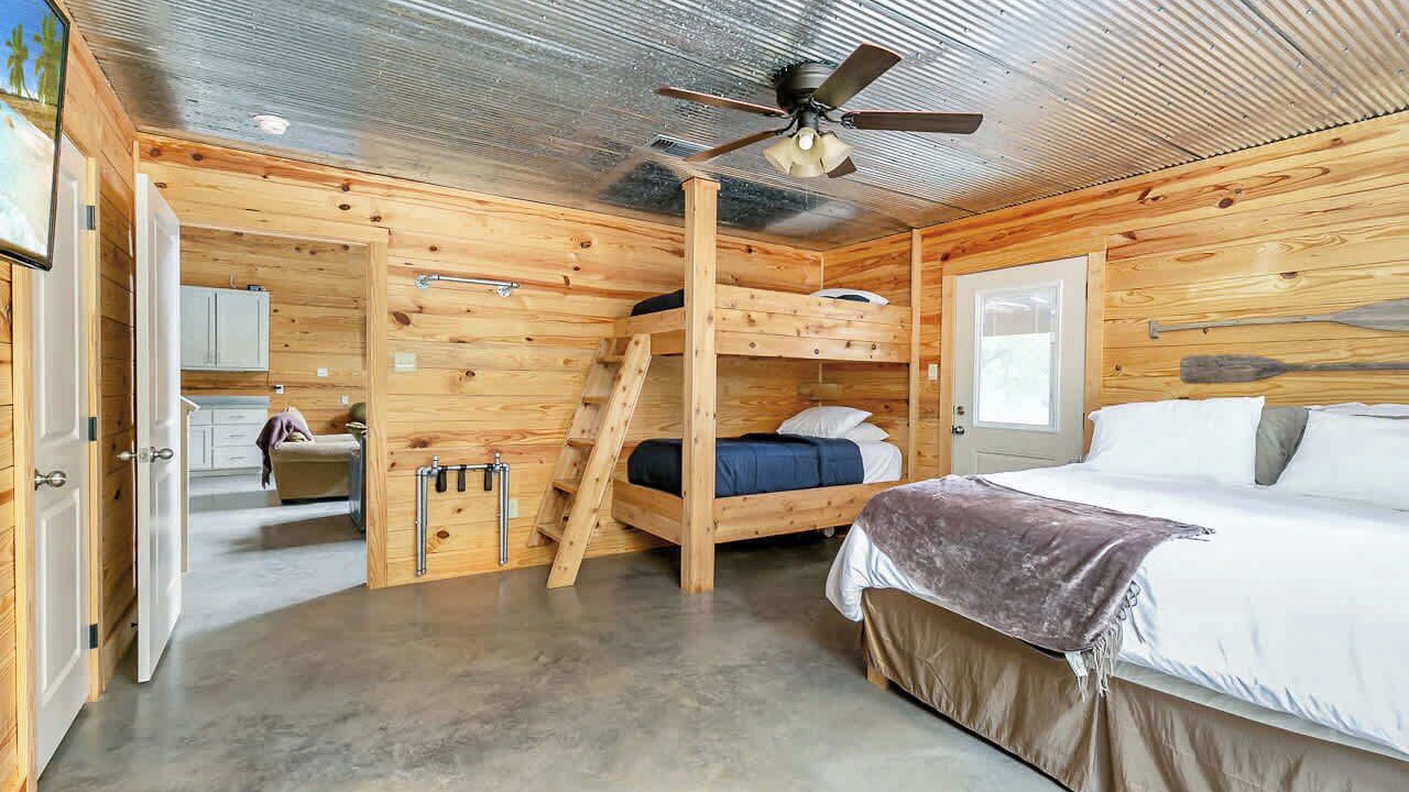 Photo of Bedroom in Homer