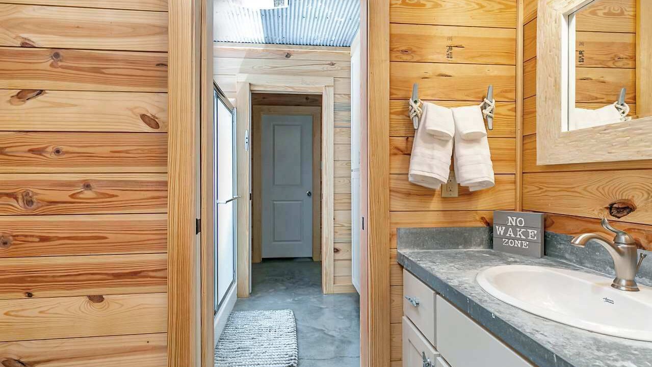 Photo of Bathroom in Homer