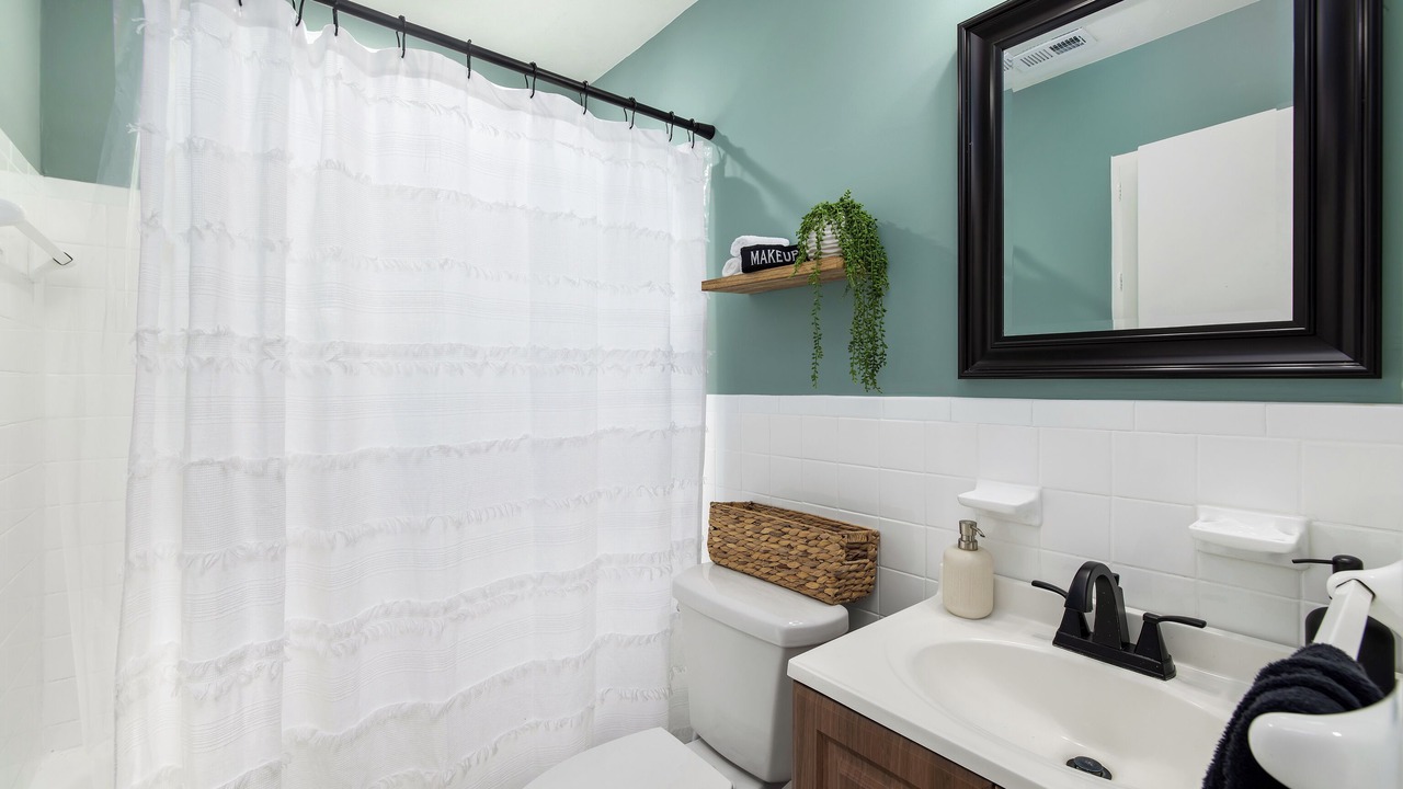 Photo of Bathroom in Hoover
