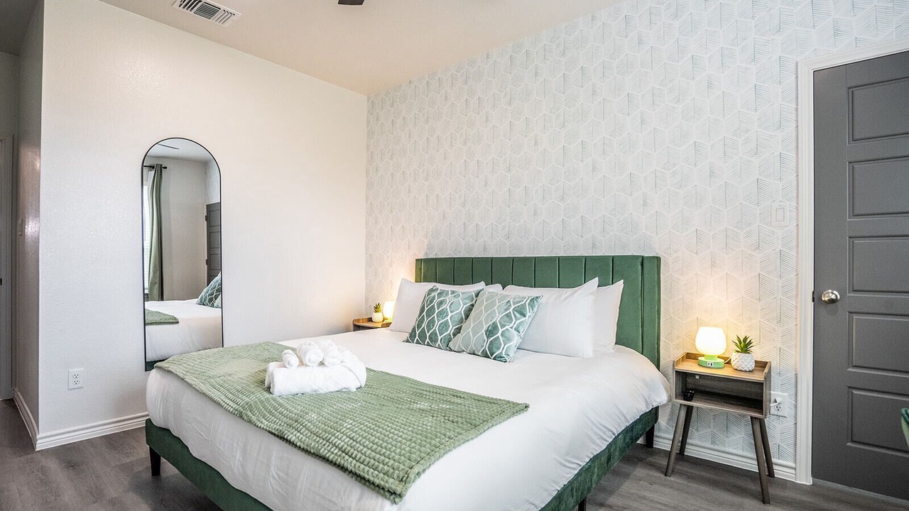 Photo of Bedroom in Temple