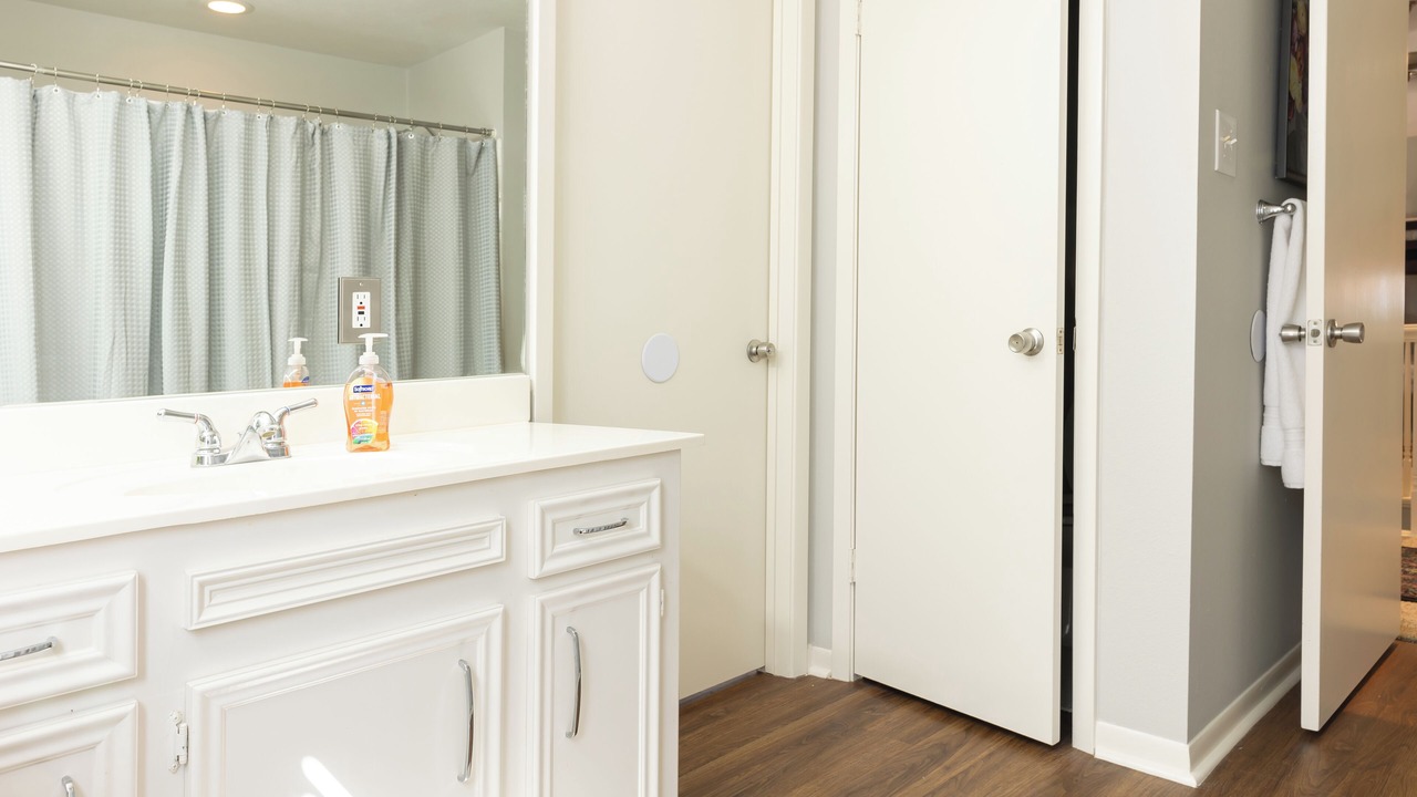 Photo of Bathroom in West Livingston