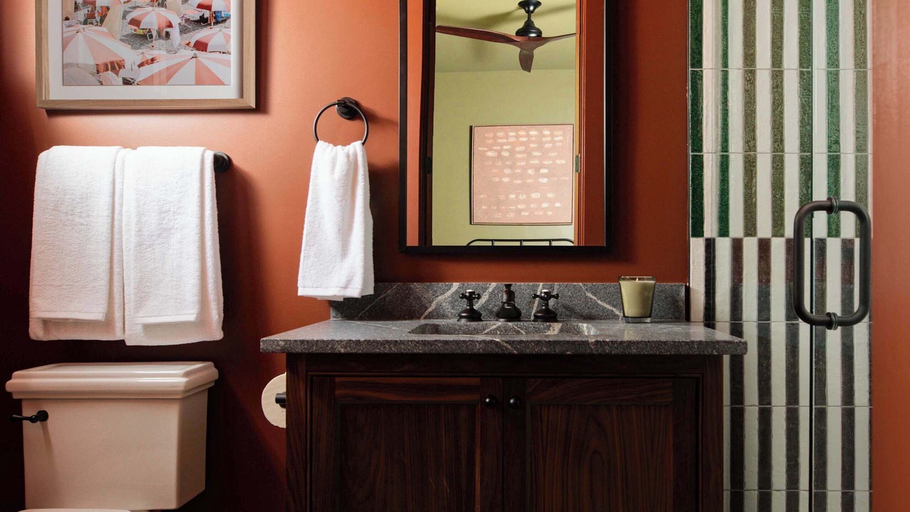 Photo of Bathroom in Uptown Historic District