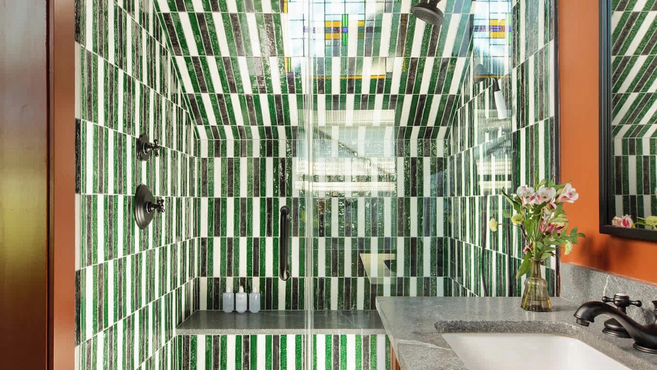 Photo of Bathroom in Uptown Historic District