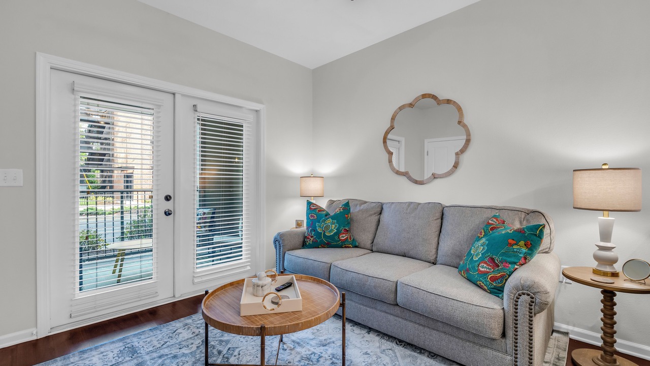 Photo of Livingroom in Starkville