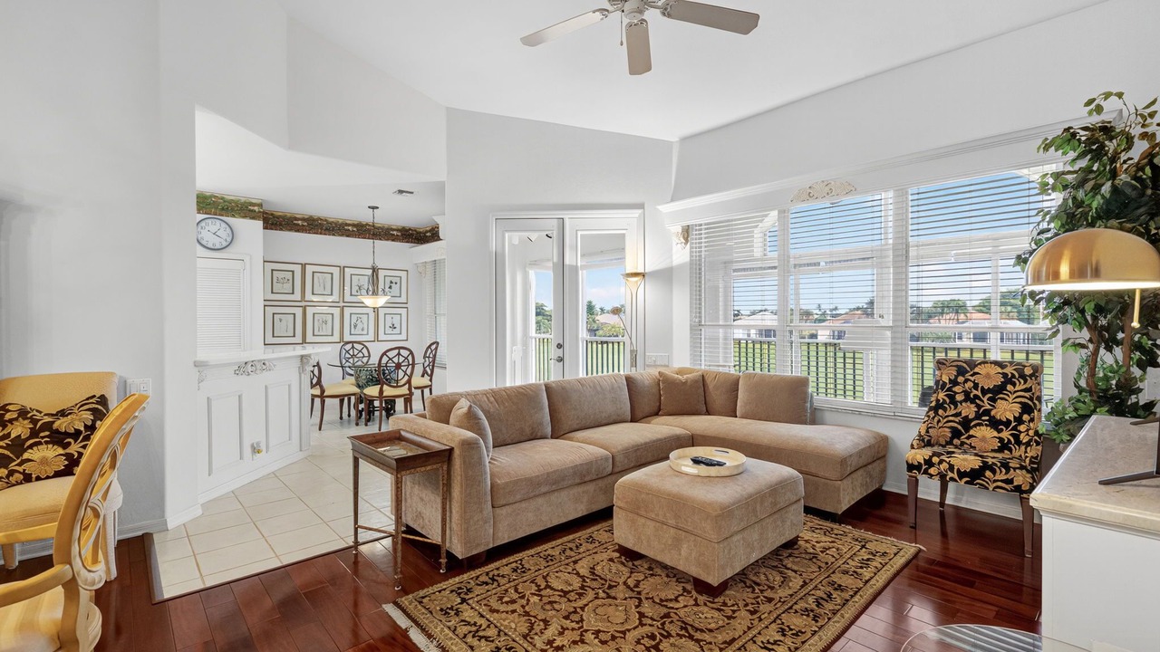 Photo of Bedroom in Tropical Cove