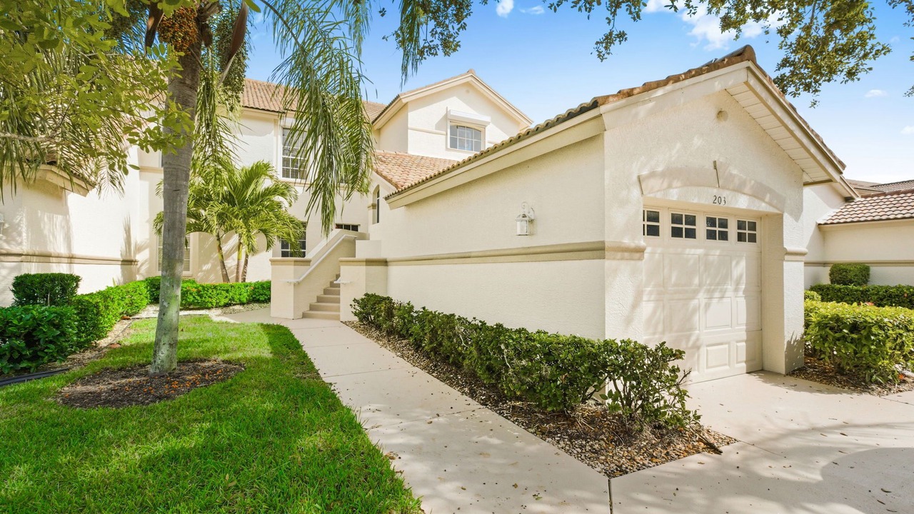 Photo of Outdoor in Tropical Cove