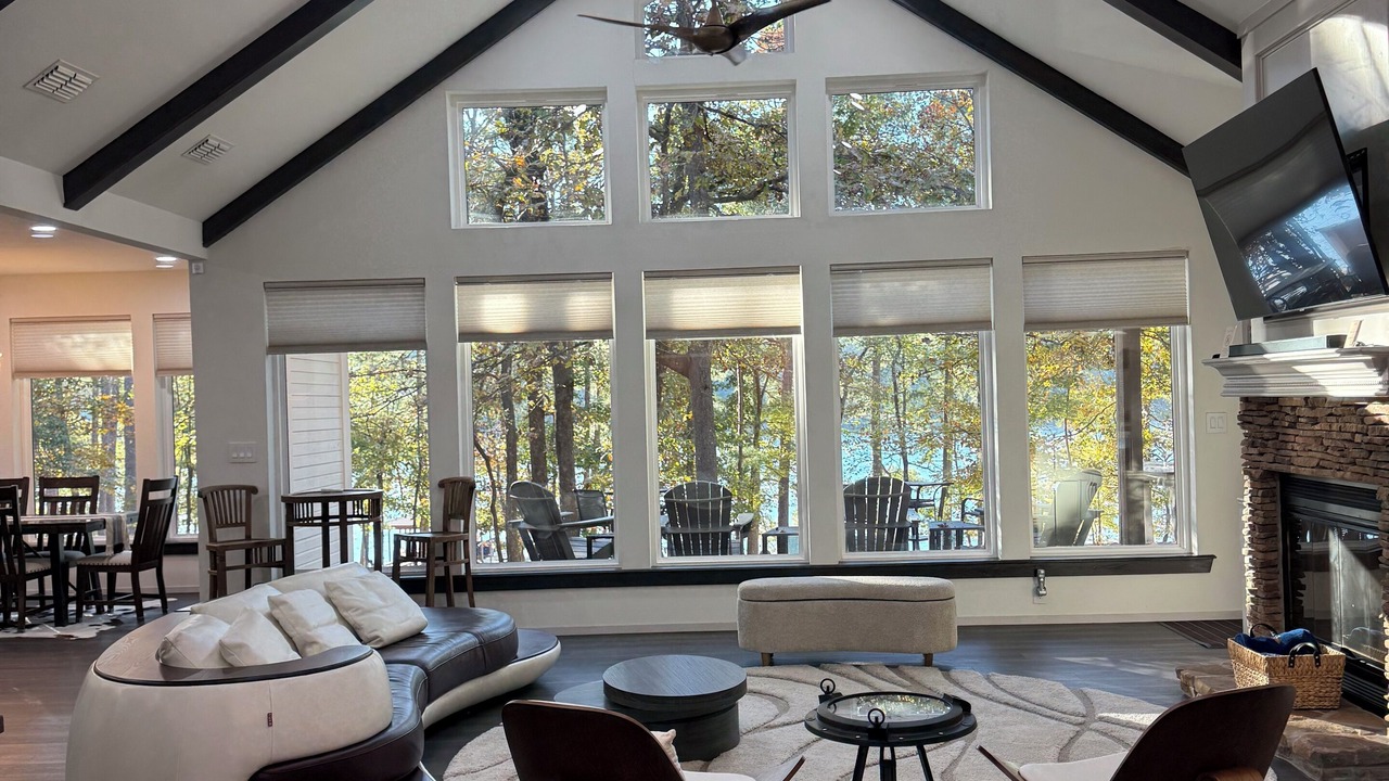 Photo of Livingroom in Holly Lake Ranch