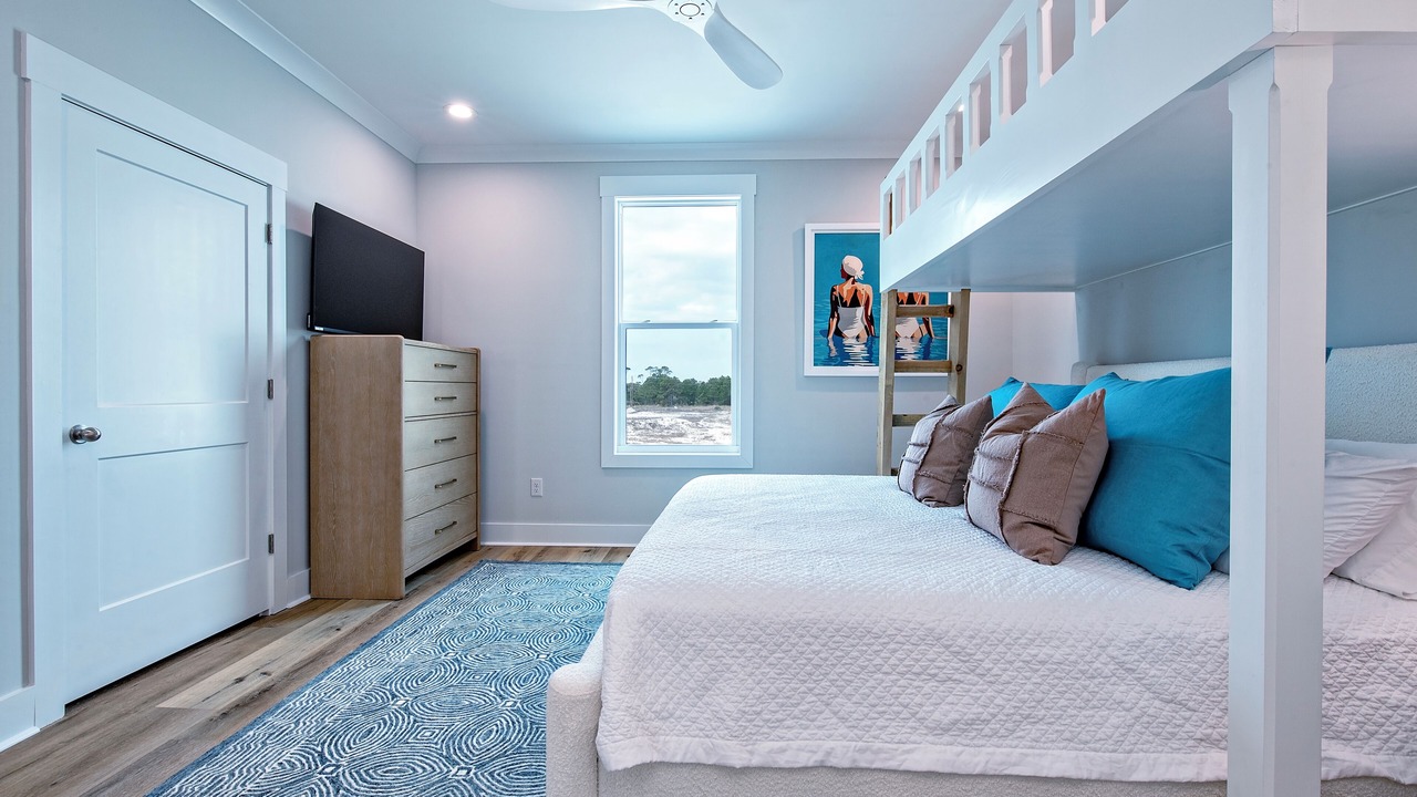 Photo of Bedroom in Southpointe