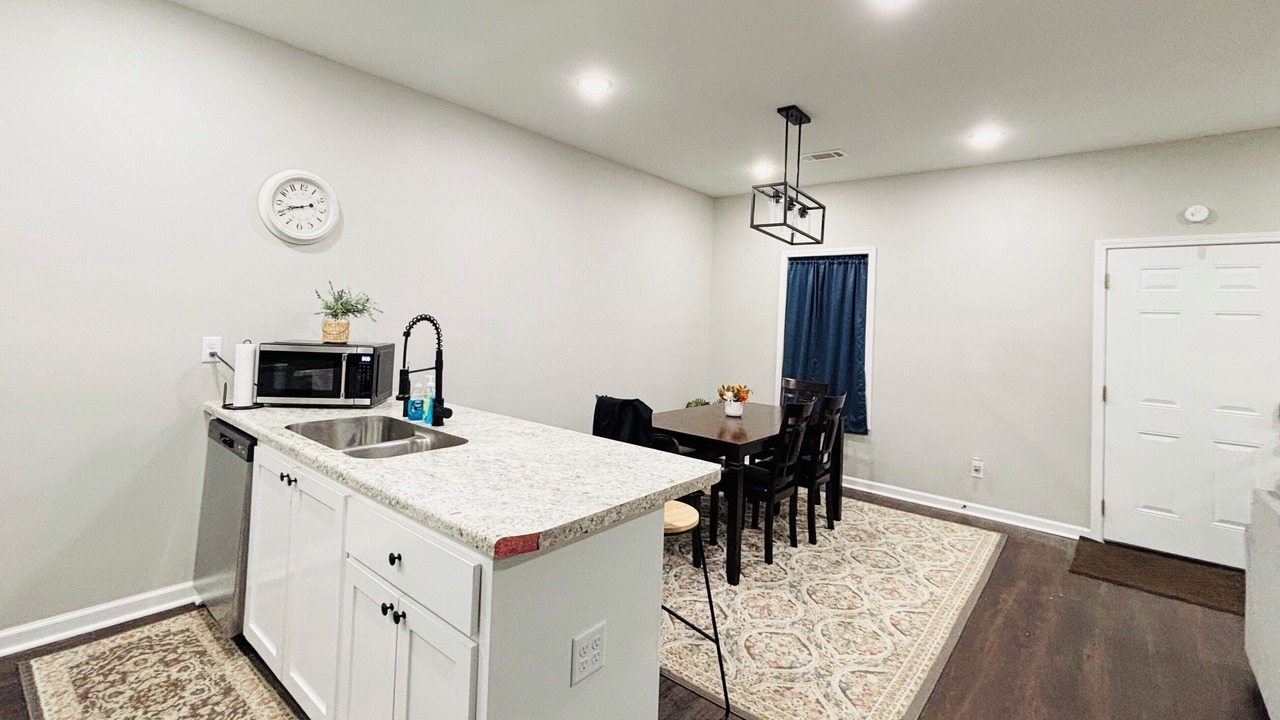 Photo of Kitchen in Elliott