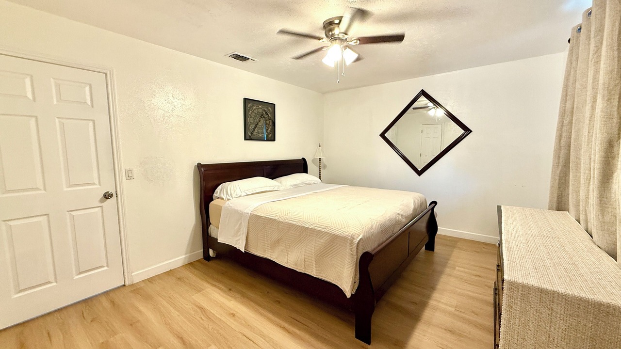 Photo of Bedroom in Murphy
