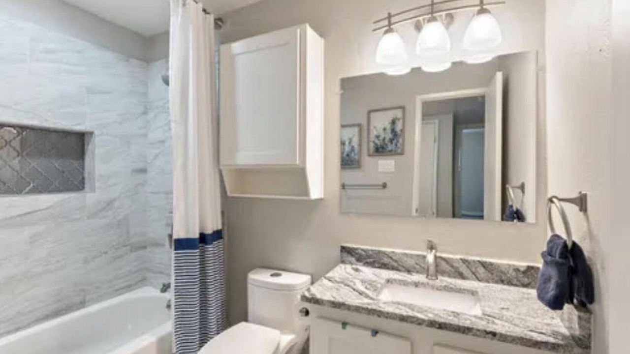 Photo of Bathroom in Lake Highlands