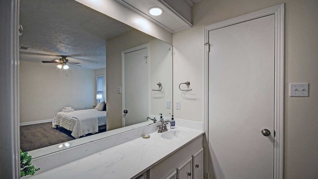 Photo of Bathroom in Tougaloo