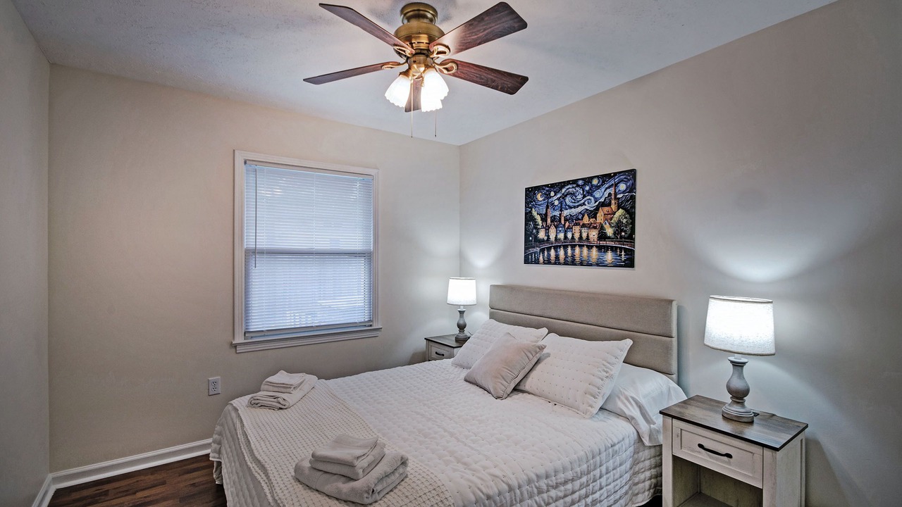 Photo of Bedroom in Tougaloo