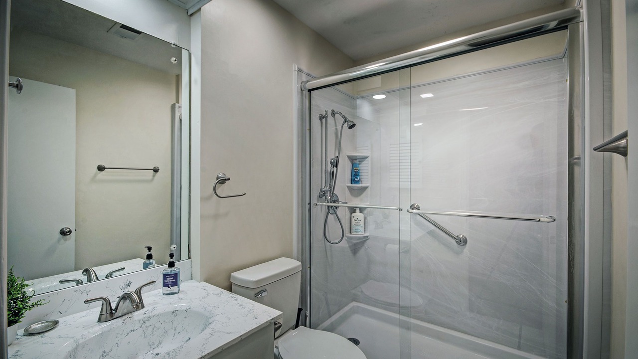 Photo of Bathroom in Tougaloo