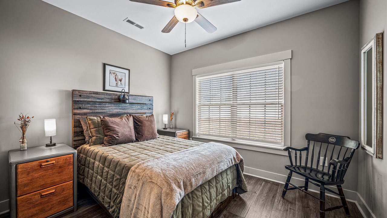 Photo of Bedroom in Rainsville