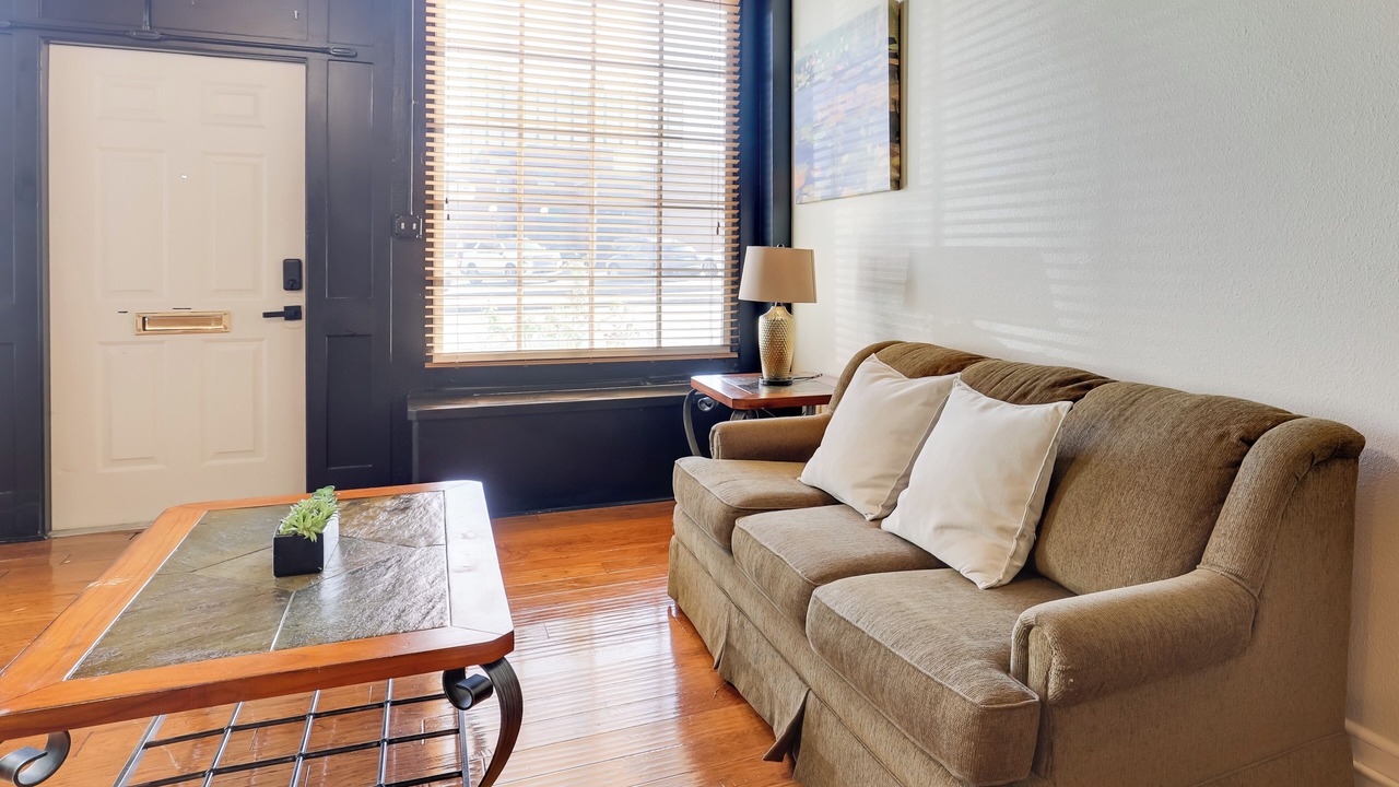 Photo of Livingroom in Marshall