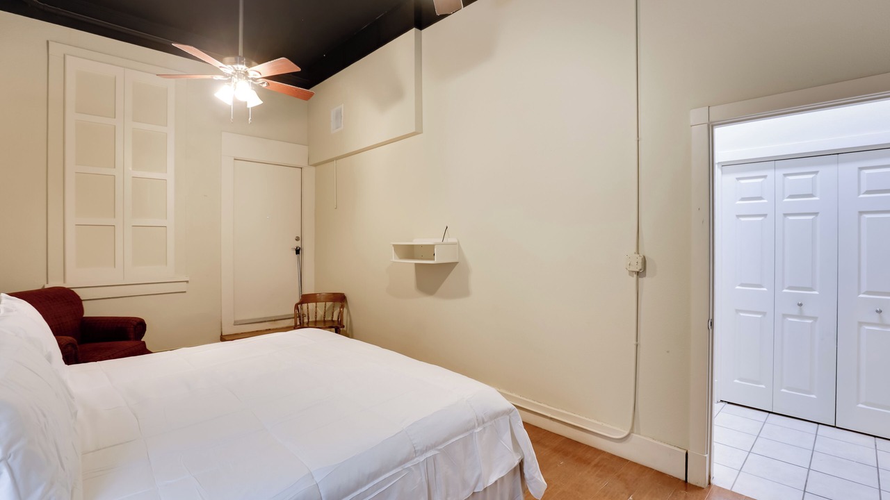 Photo of Bedroom in Marshall