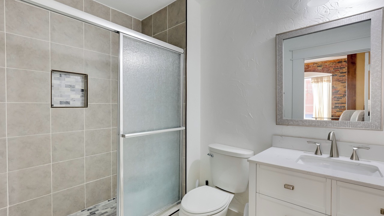 Photo of Bathroom in Marshall