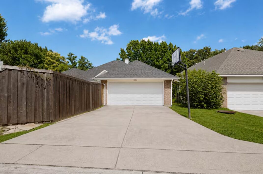 Photo of Outdoor in Allen