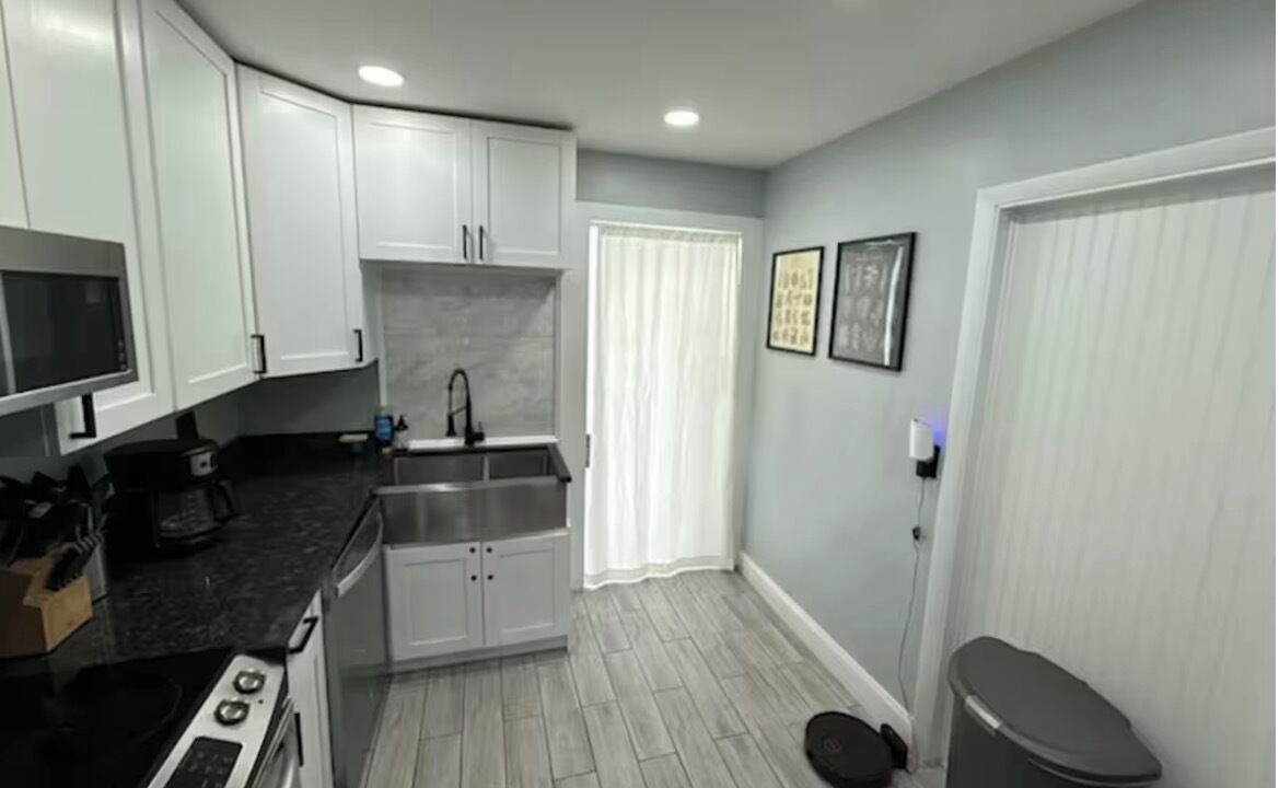 Photo of Kitchen in South Westshore