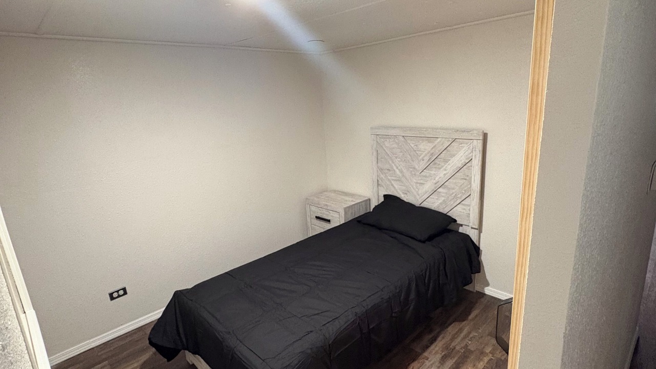 Photo of Bedroom in Sebring