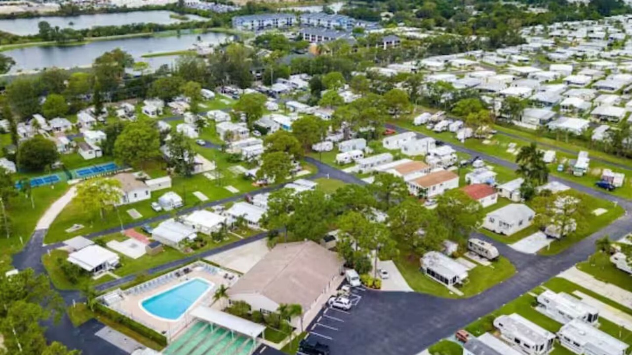 Photo of Outdoor in Bayshore Gardens