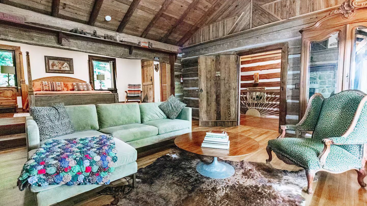 Photo of Livingroom in Moulton