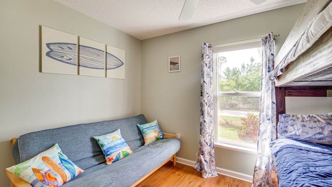 Photo of Livingroom in Port Malabar