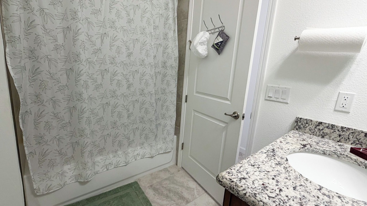 Photo of Bathroom in Sunbeam