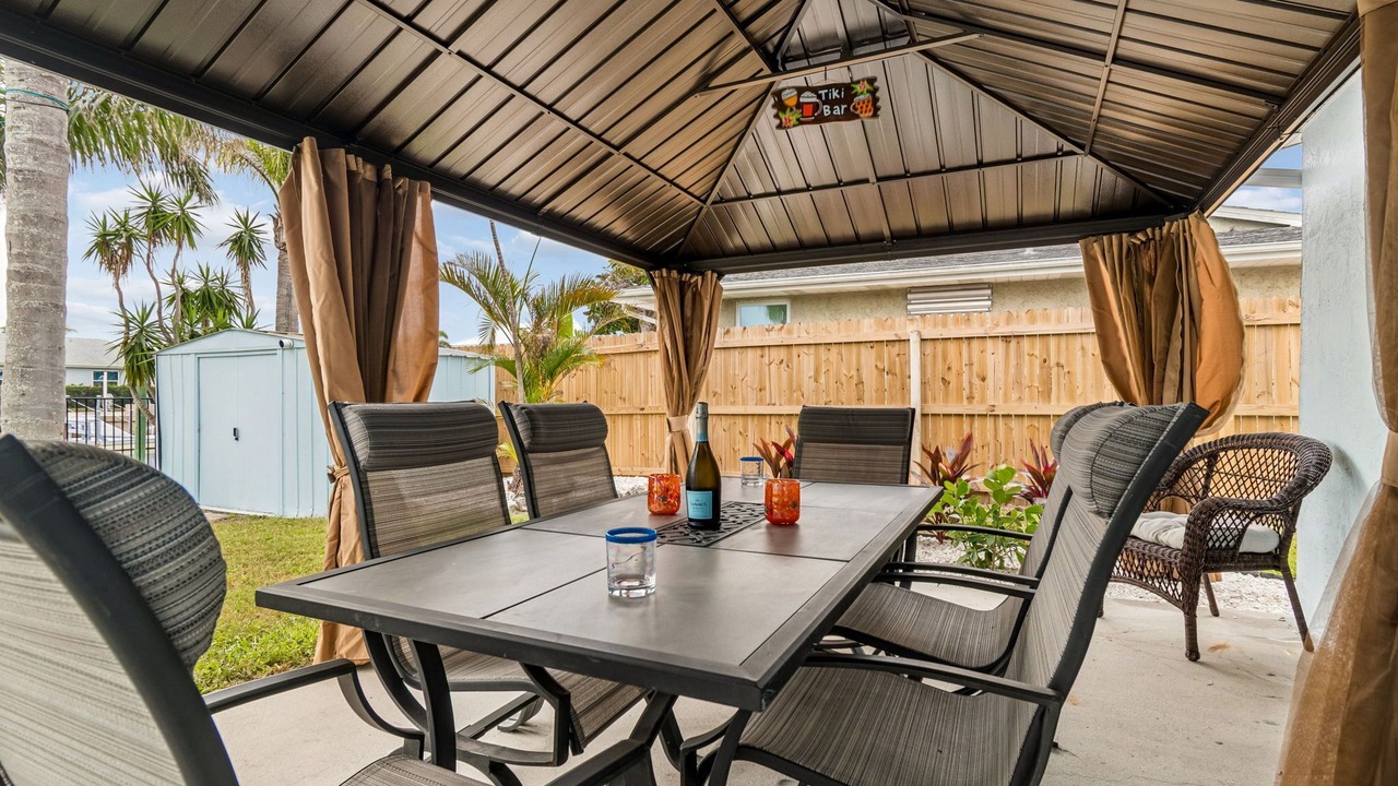 Photo of Outdoor in Hudson Beach Estates