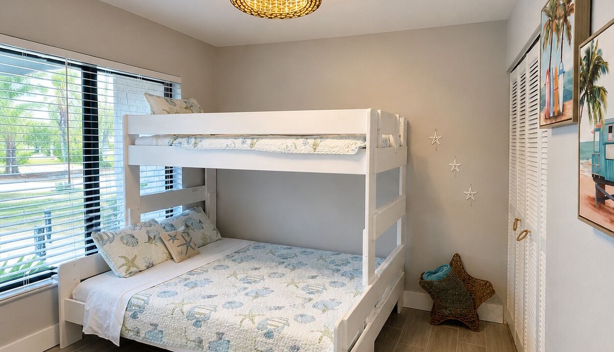 Photo of Bedroom in Survey Creek