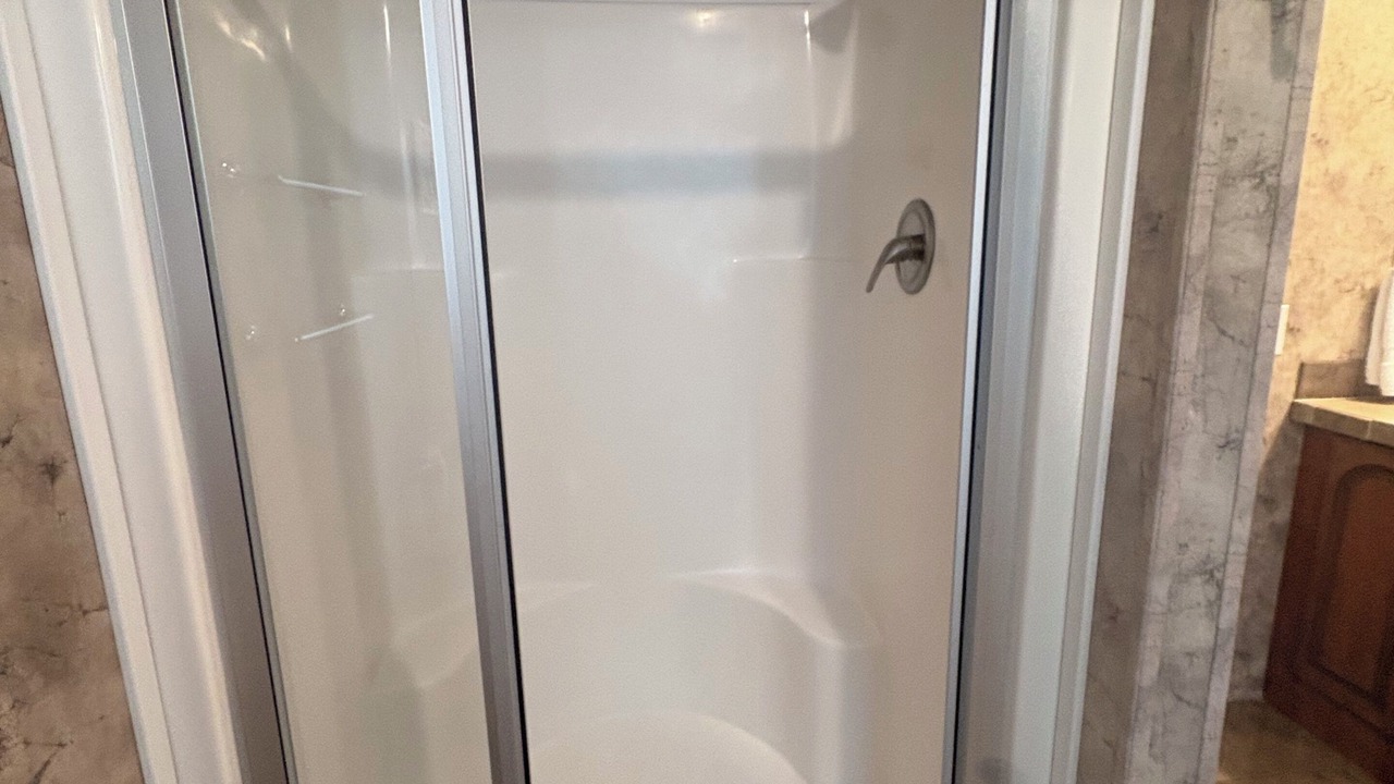 Photo of Bathroom in Buras-Triumph