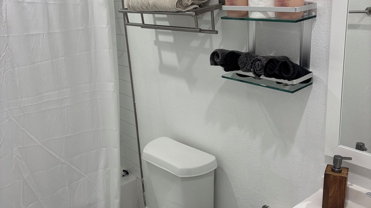 Photo of Bathroom in Oak Cliff