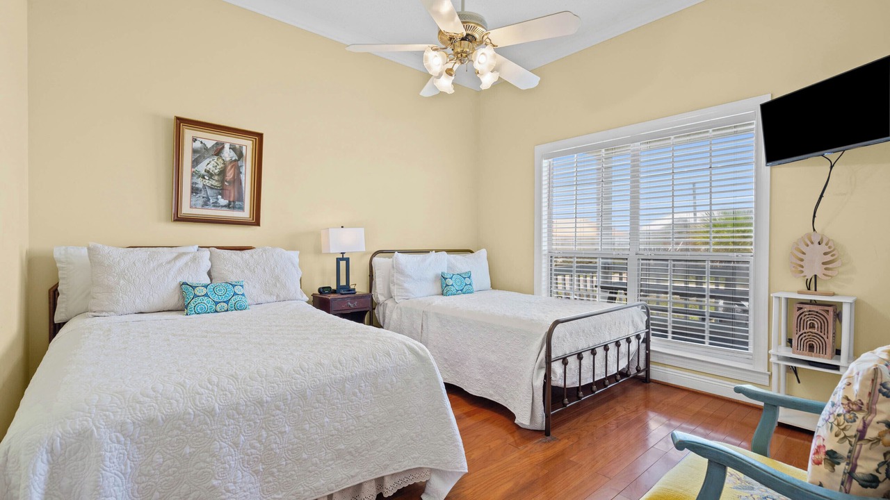 Photo of Bedroom in Silver Cay