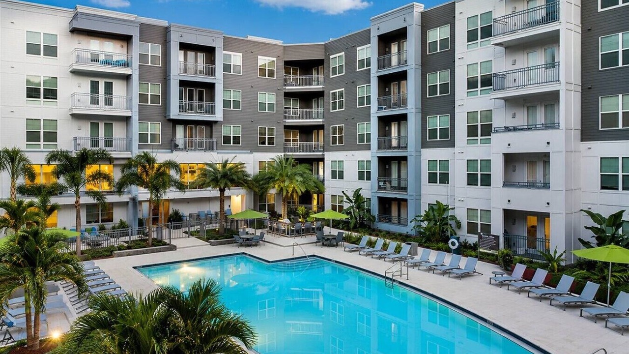 Photo of Outdoor in Courier City - Oscawana