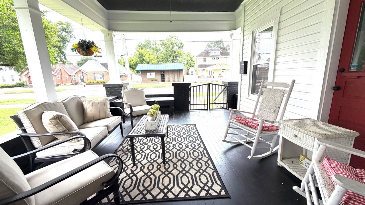 Photo of Patio Balcony in Gadsden