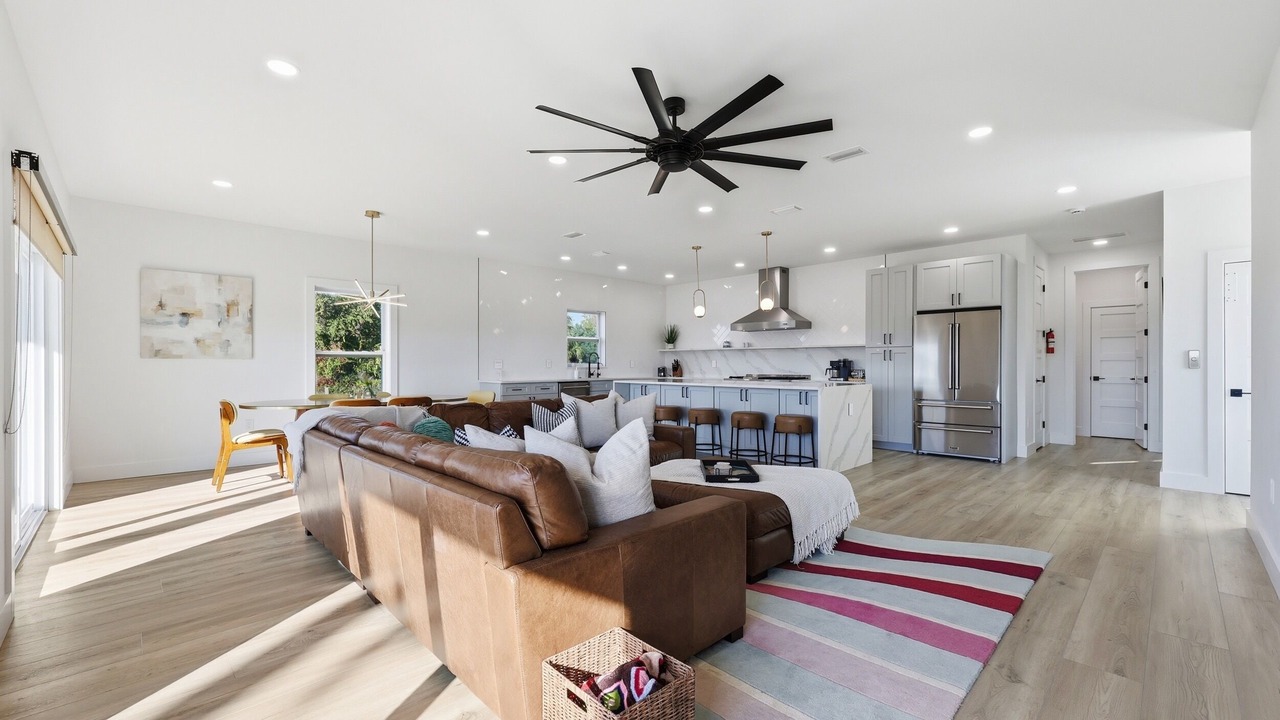 Photo of Bedroom in Butler Beach