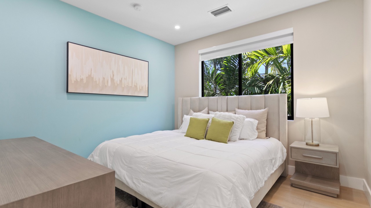 Photo of Bedroom in Tarpon River