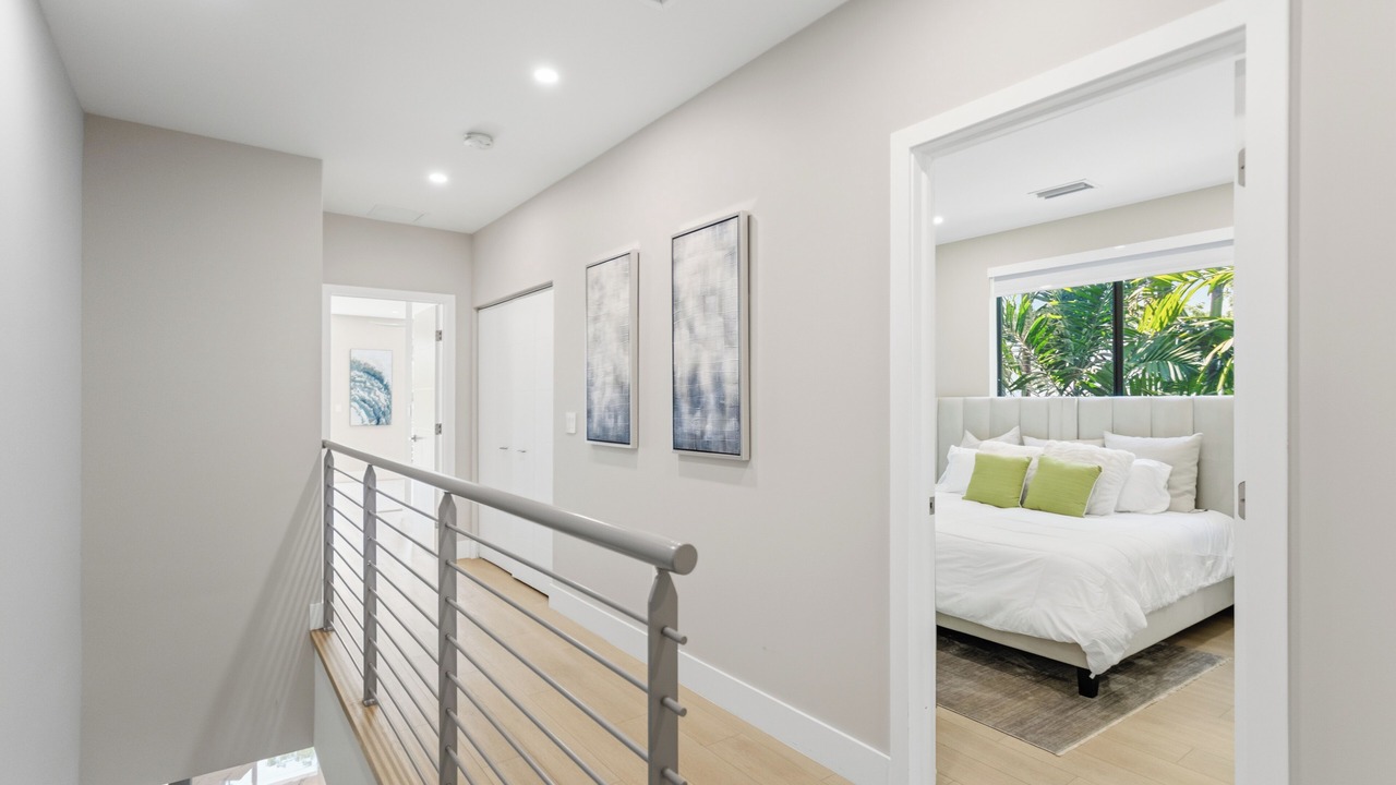 Photo of Bedroom in Tarpon River
