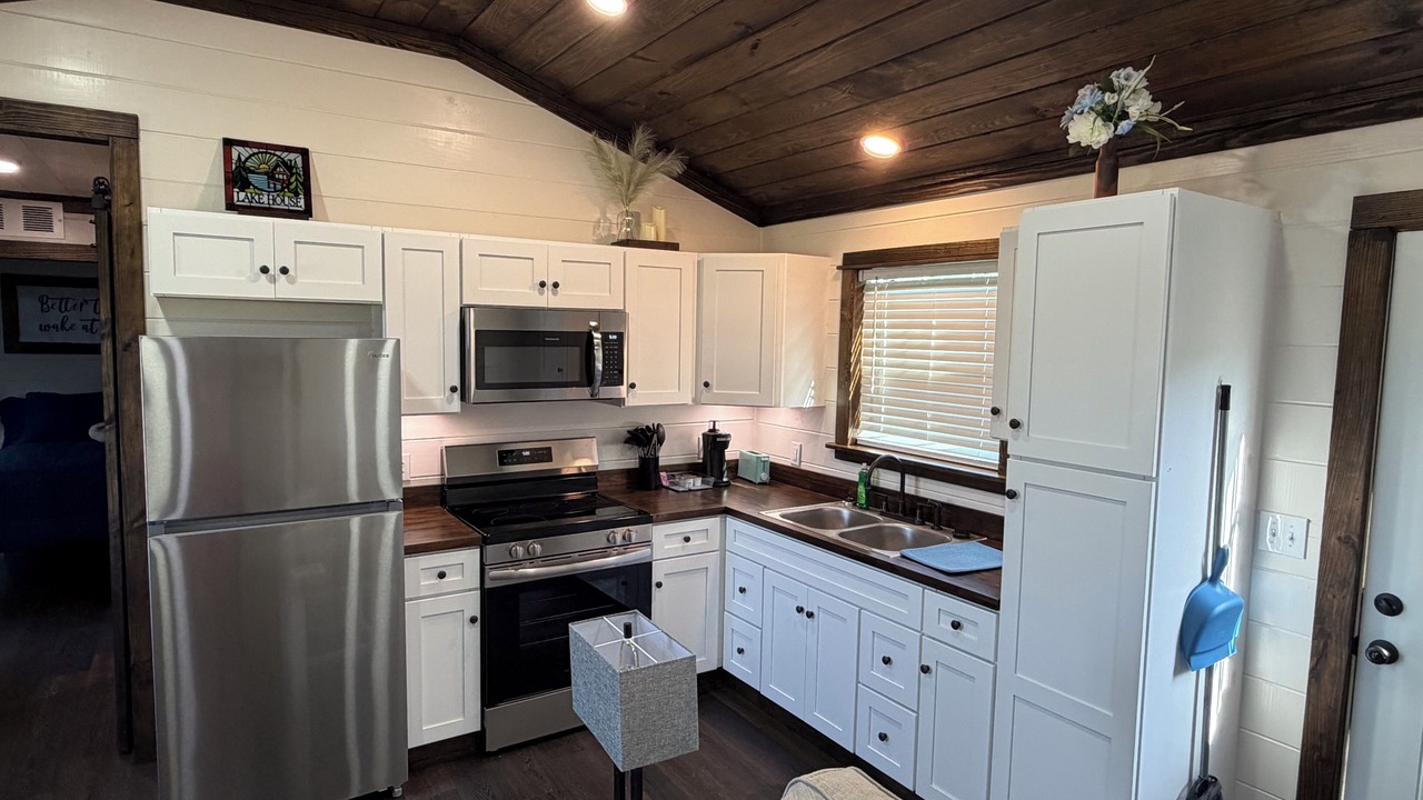 Photo of Kitchen in Huxley