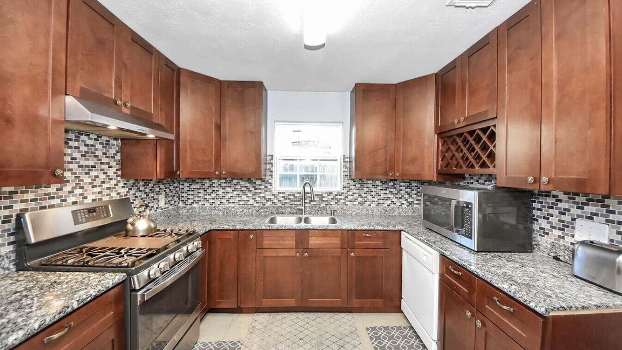 Photo of Kitchen in Clodine