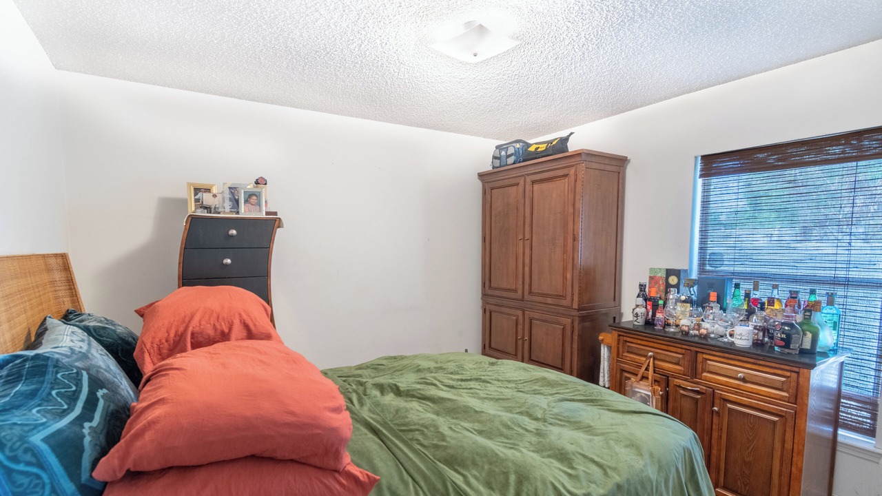 Photo of Bedroom in Pine Hills
