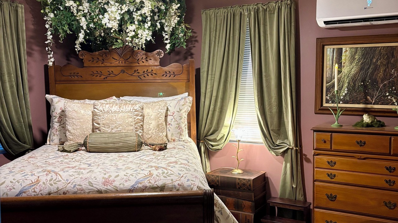 Photo of Bedroom in Hattiesburg