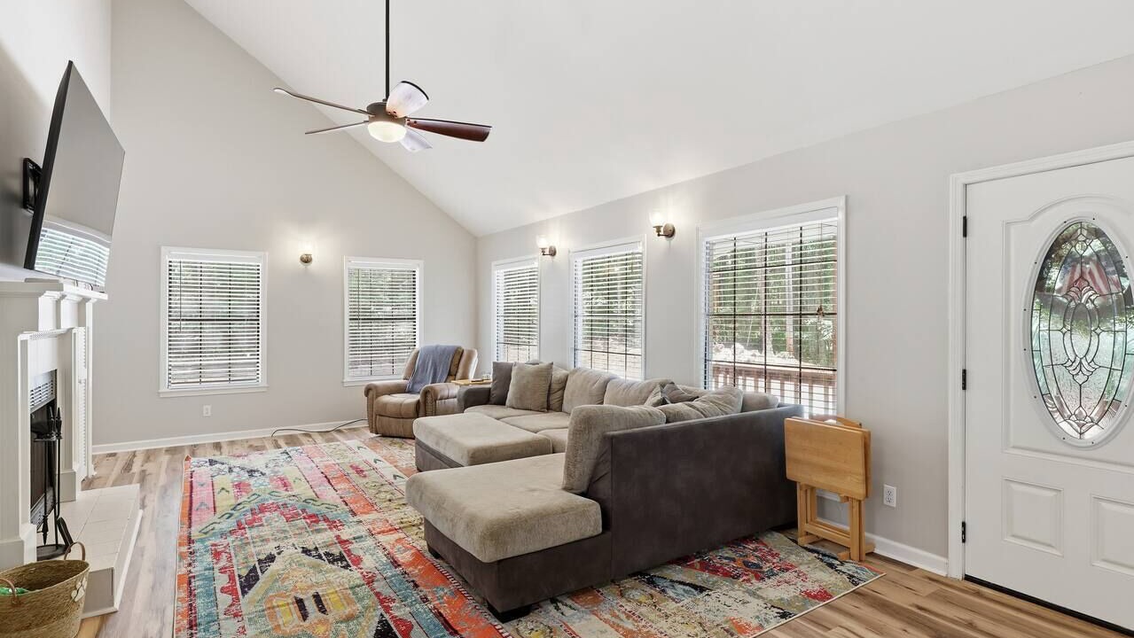 Photo of Livingroom in Dadeville