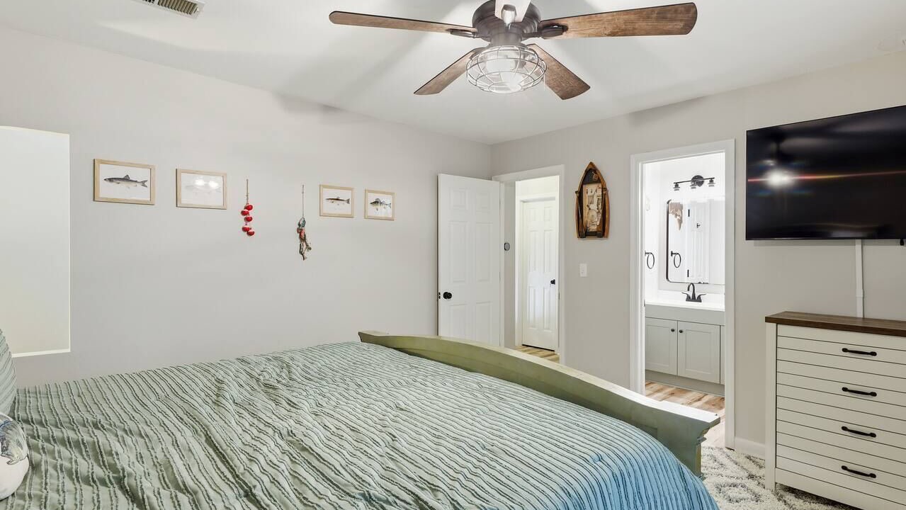 Photo of Bedroom in Dadeville