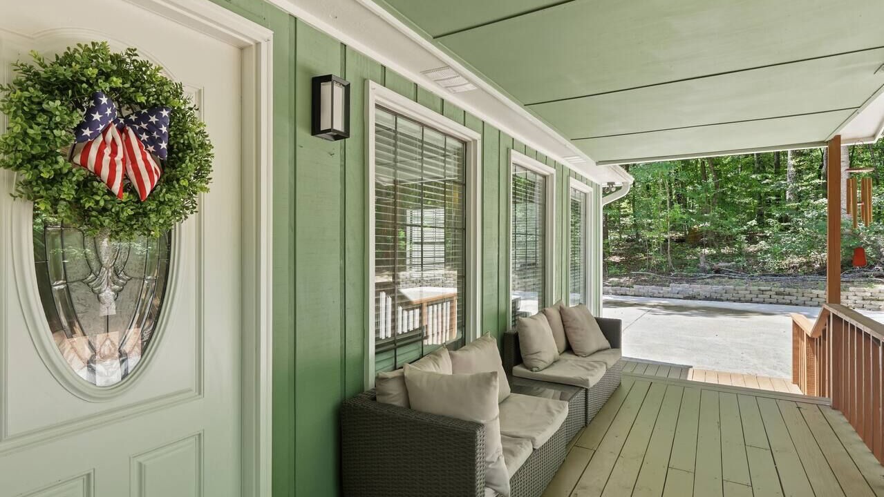 Photo of Patio Balcony in Dadeville