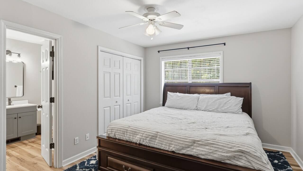 Photo of Bedroom in Dadeville