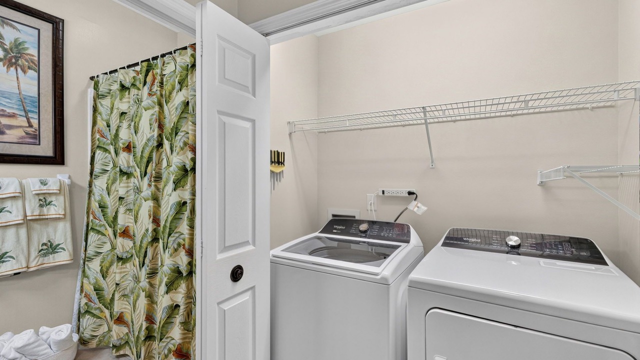Photo of Bedroom in Tropical Cove
