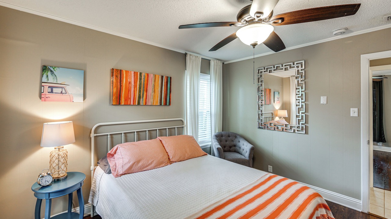 Photo of Bedroom in Gun Barrel City
