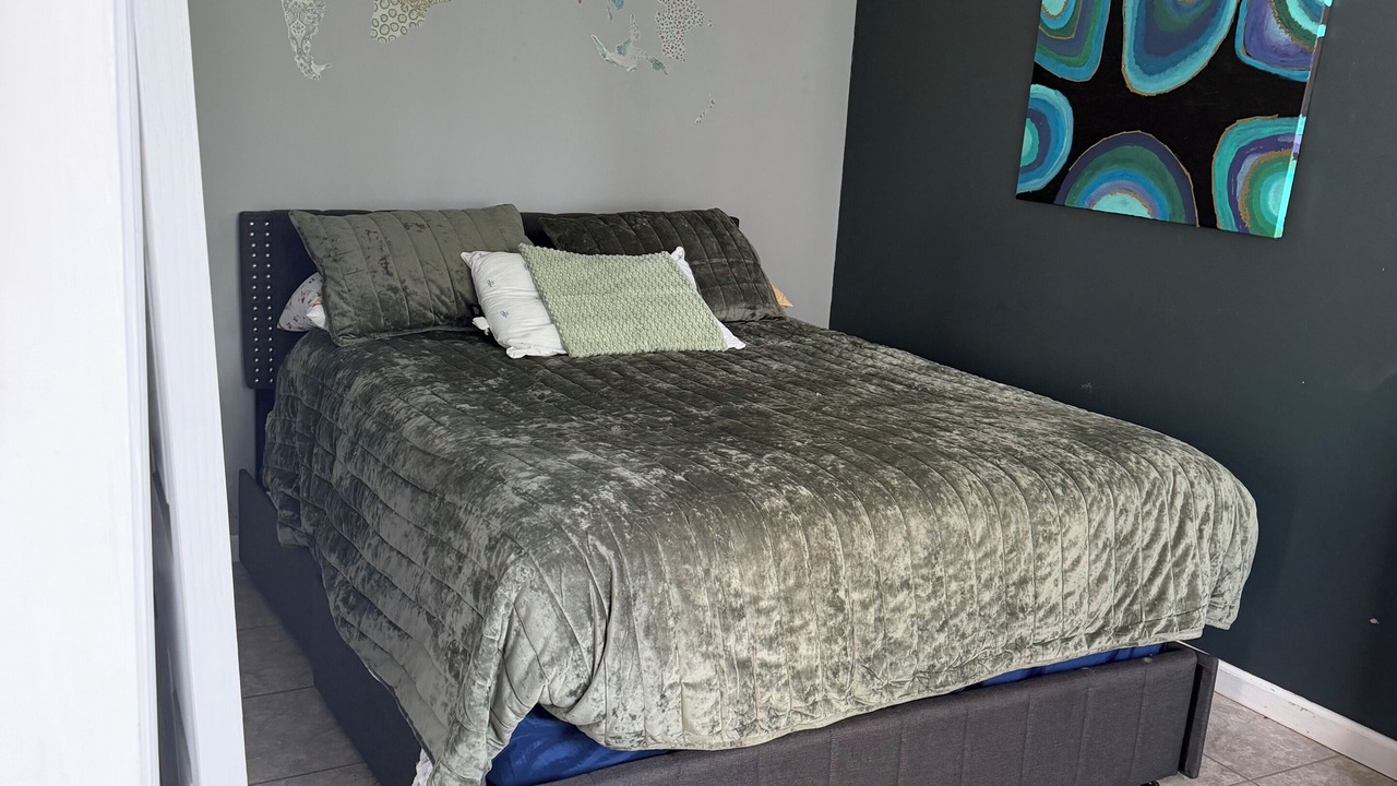 Photo of Bedroom in Crane Hill